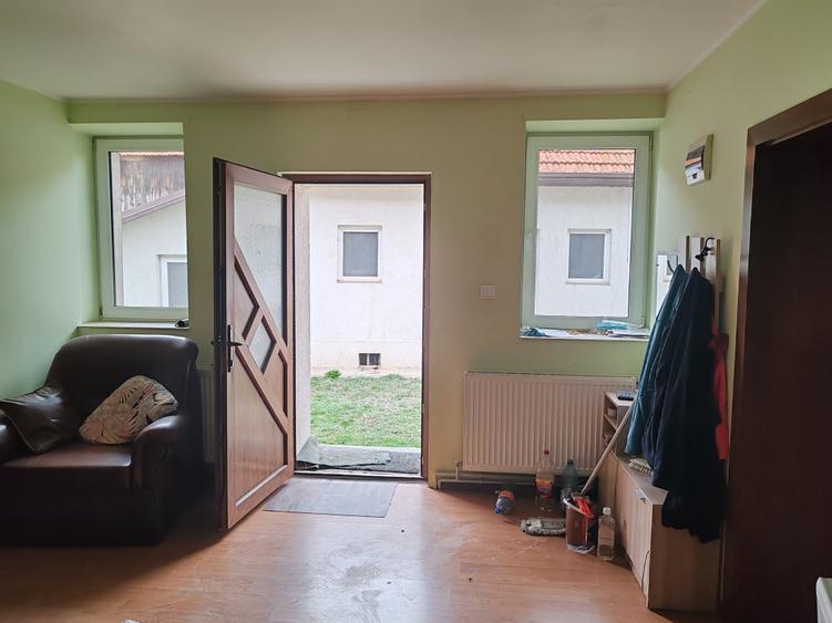 Casă cu 5 camere cu Canalizare în Electroprecizia