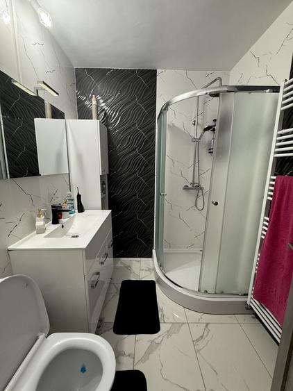 Apartament cu 2 camere decomandat în Rusu de Jos