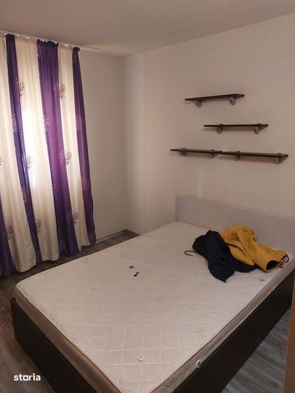 Apartament cu 3 camere în Micro 4