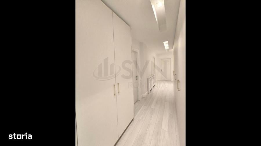 Apartament cu 4 camere decomandat în Central