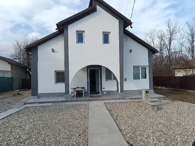 Casă cu Teren 50 Mp în Șelimbăr