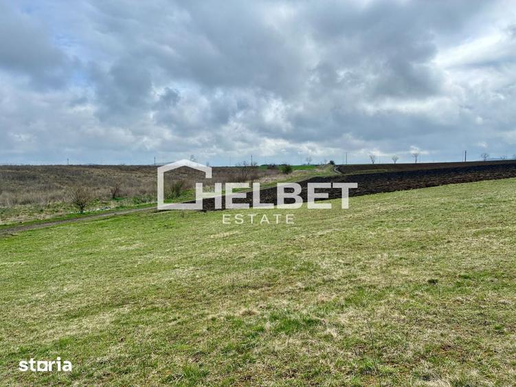 Teren de 1200 mp, în Bod