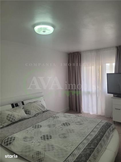 Apartament cu 3 camere decomandat, mobilat în Mioriței