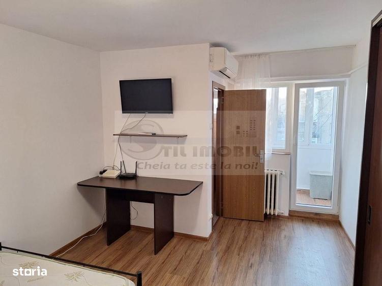 Garsoniera Nicolina 1, mobilata complet, renovata recent, libera - 1