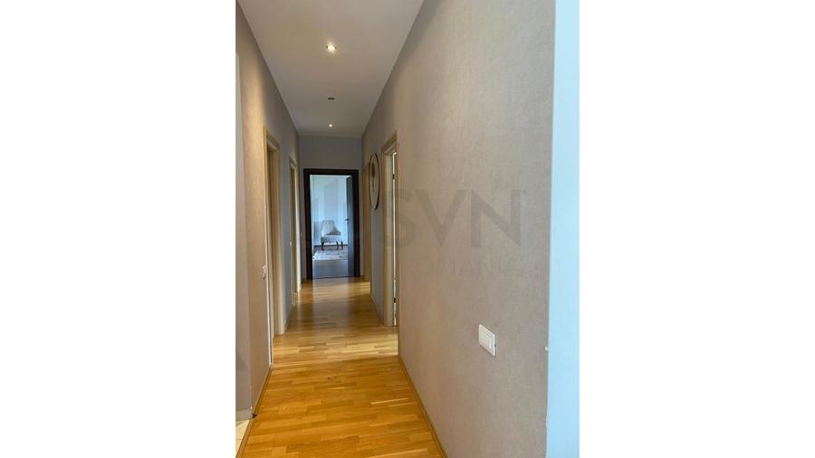 Apartament cu 4 camere decomandat, mobilat în Pipera