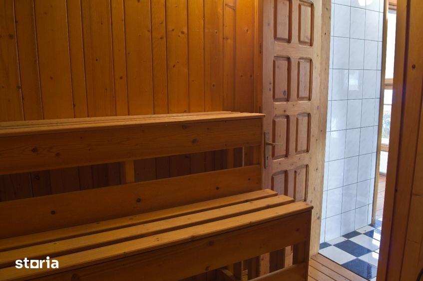 Casă cu 8 camere cu Teren 2651 Mp în Gruiu