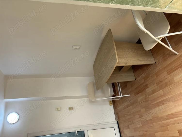 Apartament cu 2 camere decomandat în 1 Mai