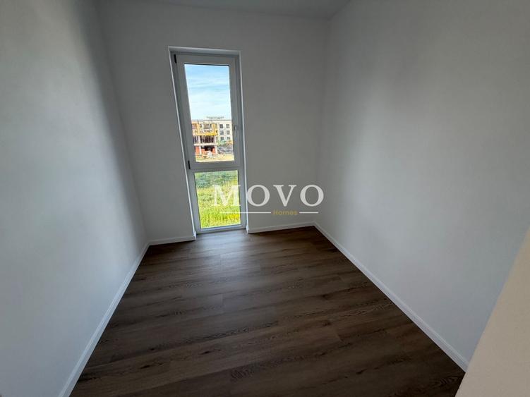 Apartament cu 4 camere decomandat în Giroc