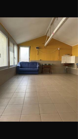 Casă cu 3 camere în Central