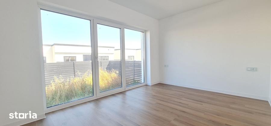 Casă cu 4 camere cu Teren 500 Mp în Tărlungeni