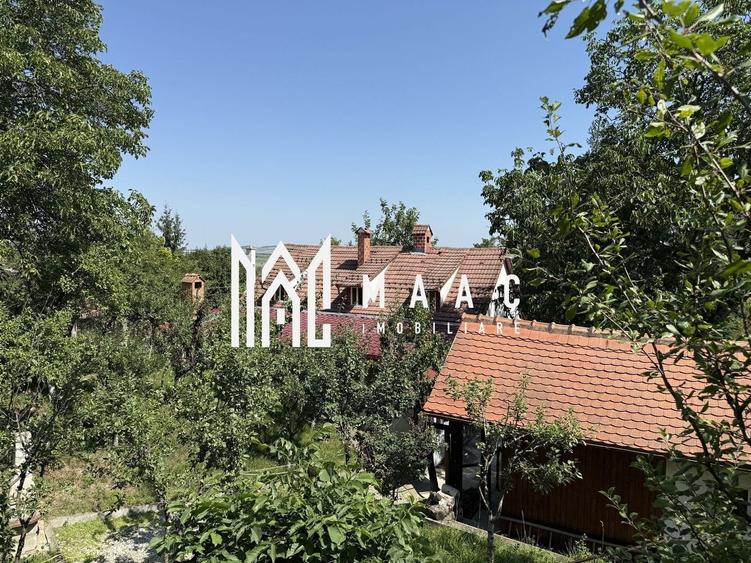 Casă individuală cu 5 camere cu Canalizare în Vale