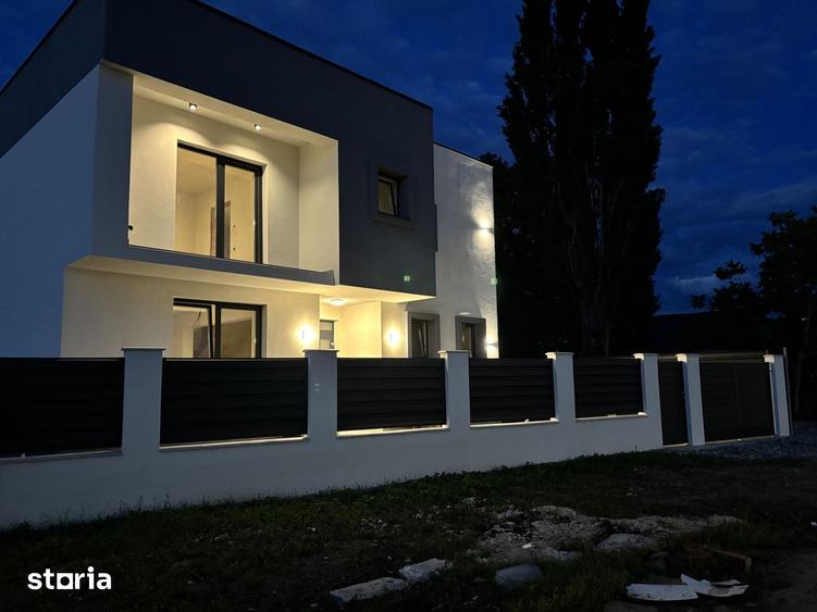 Casă cu 4 camere cu Teren 350 Mp în Șelimbăr