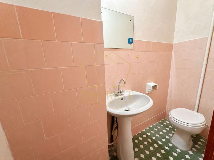 Apartament cu 3 camere decomandat în Olimpia-Stadion
