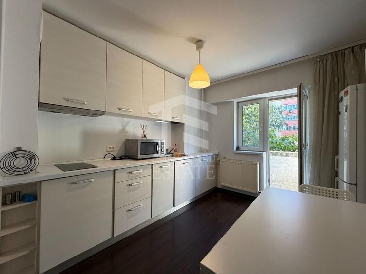 Apartament cu 2 camere decomandat, mobilat în Nerva Traian