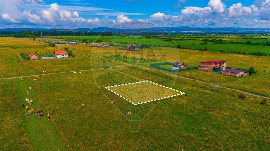 Teren Construcții intravilan de 670 mp, în Prejmer