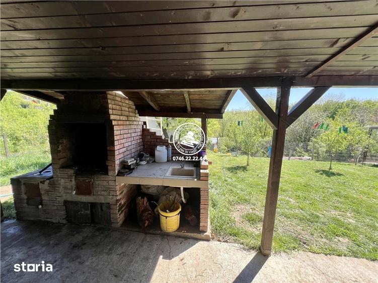 Casă cu 3 camere cu Teren 1200 Mp în Bârnova