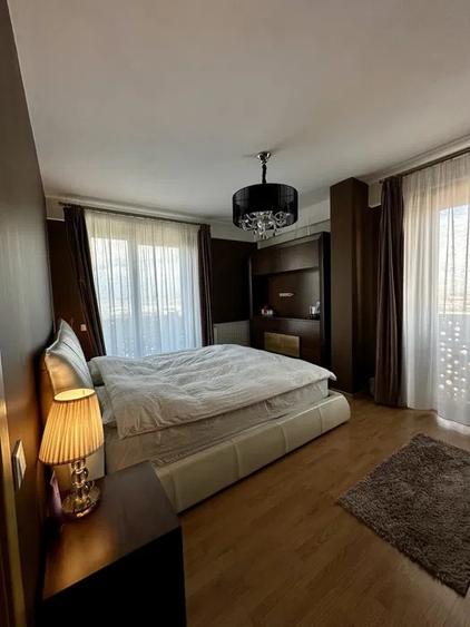 Apartament cu 3 camere semidecomandat, mobilat în Europa