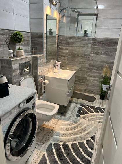 Apartament cu 2 camere semidecomandat în Micălaca