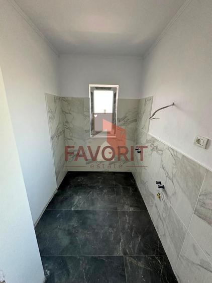 Duplex cu 4 camere cu Canalizare în Săcălaz