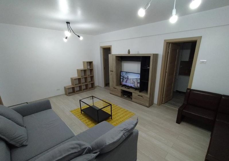 Apartament cu 2 camere semidecomandat în Ștefan cel Mare