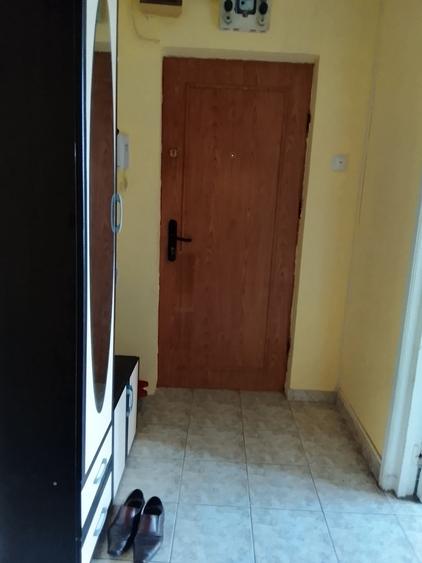 Apartament cu 3 camere decomandat în Hipodrom