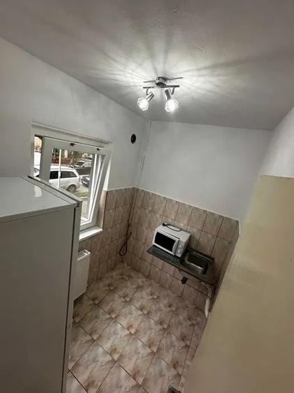 Garsonieră semidecomandată în Lipovei