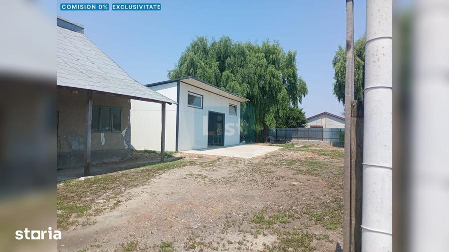 Spațiu comercial, de 77 mp, în Nănești
