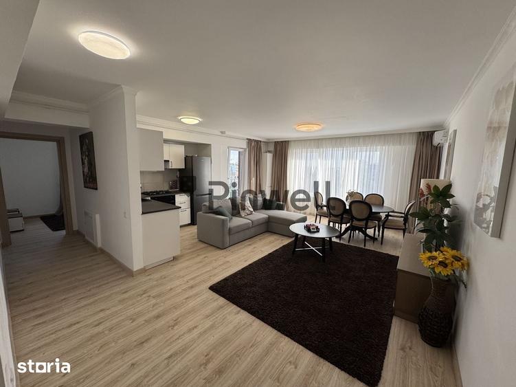 Apartament cu 3 camere semidecomandat, mobilat în Nord