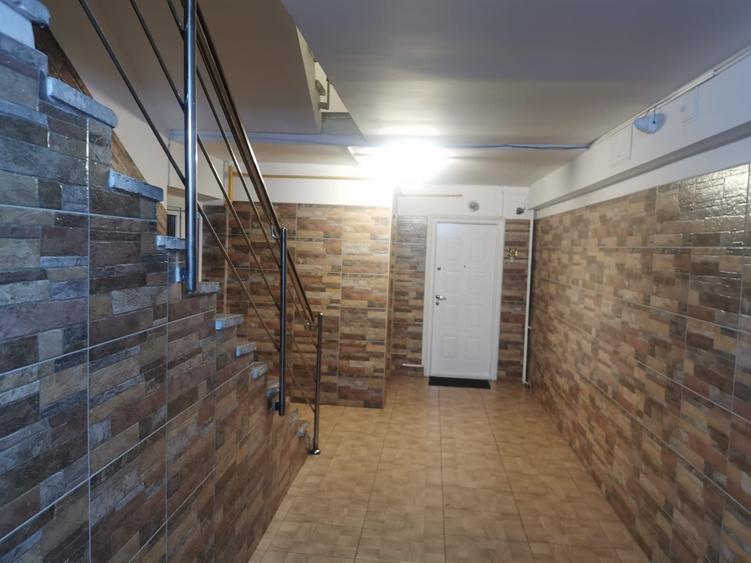 Apartament cu 2 camere decomandat în Brâncoveanu