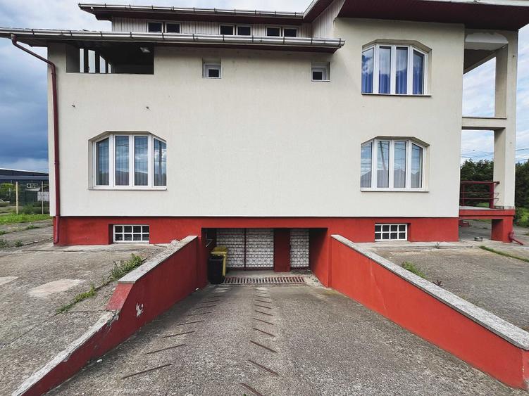 Spațiu comercial, de 540 mp, în Central