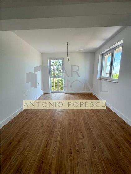 Duplex cu 5 camere cu Piscina în Păulești