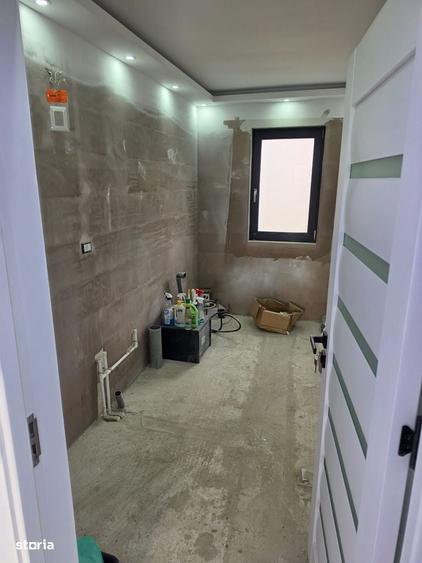 Casă cu 4 camere în Trifești