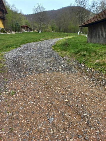 Teren agricol intravilan de 4719 mp, în Bulz