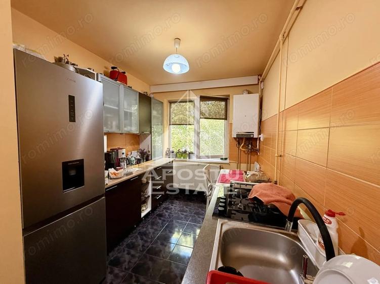 Apartament cu 2 camere semidecomandat în Tipografilor