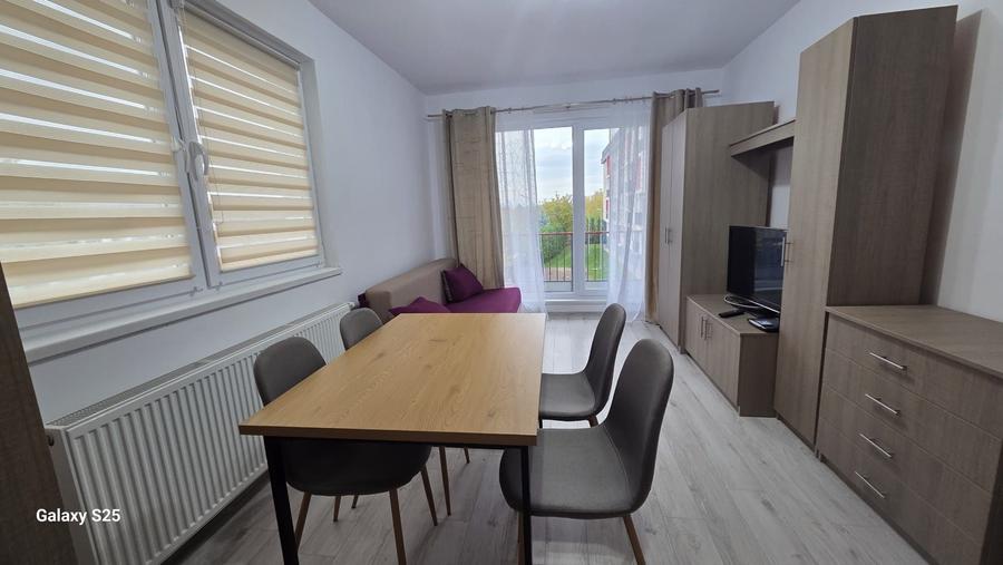 Apartament cu 2 camere decomandat în Florești