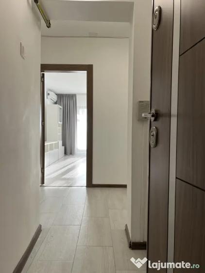 Apartament cu 3 camere decomandat în Pantelimon