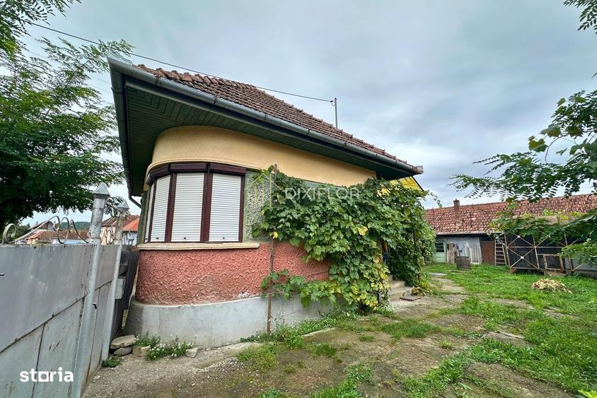 Casă cu 3 camere în Central