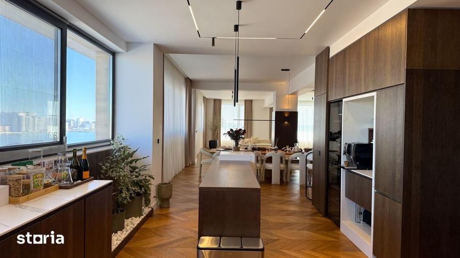Apartament cu 6 camere în Nord