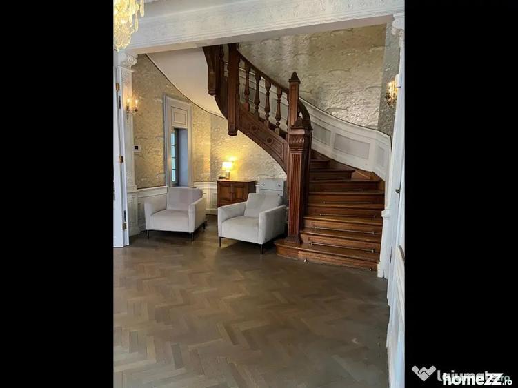 Casă cu 3 camere cu Teren 220 Mp în Dorobanți