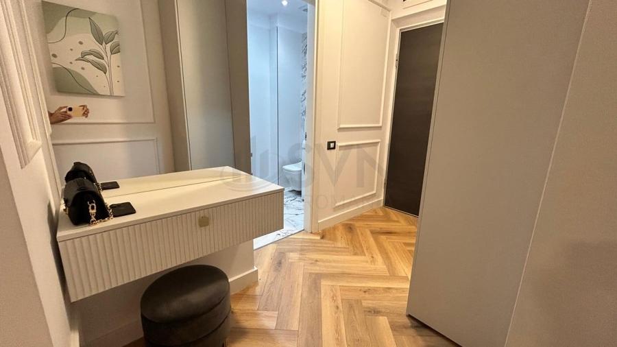 Apartament cu 2 camere semidecomandat, mobilat în Pipera