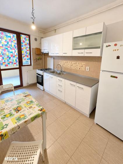 Apartament cu 3 camere decomandat în Central