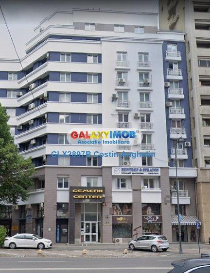 Apartament cu 4 camere decomandat în Națiunile Unite