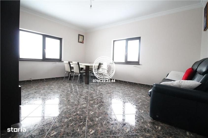 Casă cu 4 camere în Dancu