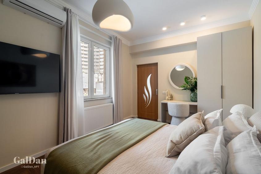 Apartament cu 3 camere, mobilat în Universitate