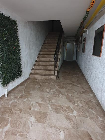 Apartament cu 2 camere decomandat în CET