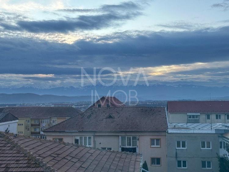 Apartament 3 camere mobilat-utilat - Str. Semaforului - 11