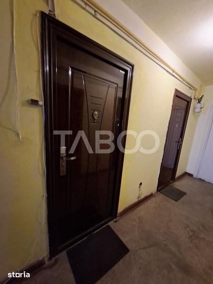 Garsonieră decomandată, mobilată în Calea Dumbrăvii