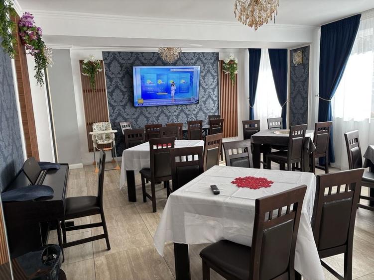 Casă cu 4 camere cu Teren 500 Mp în Central