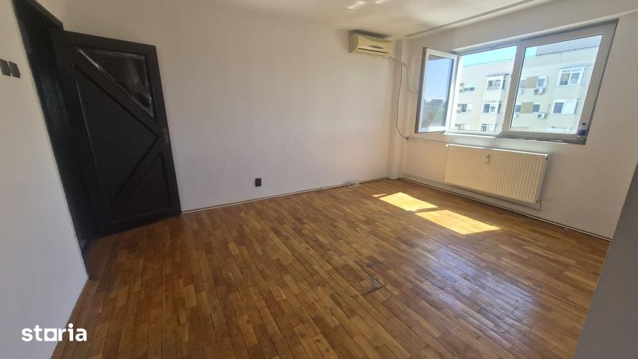 Apartament cu 2 camere semidecomandat în Pantelimon