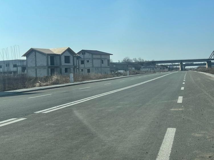 Casă individuală cu 4 camere cu Teren 400 Mp în Nord